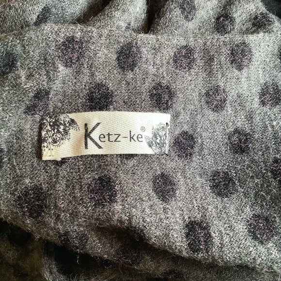 Long Gray and Navy Polka Dot Winter Scarf By Ketz-ke New Zealand 8 Feet - Picture 3 of 3